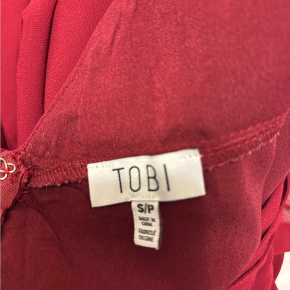 Tobi Maroon Small V Neck Strappy Dress - Picture 5 of 6